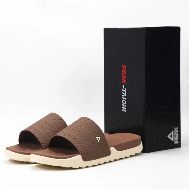 Peak Slippers Brown - Gentel Grab الجزائر